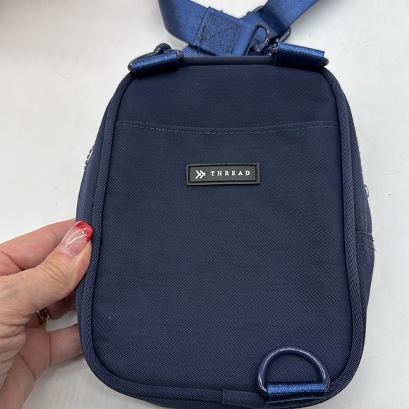 Thread navy blue crossbody nylon travel bag MCB7121P - Picture 4 of 12